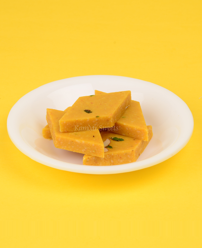 Kesar Kaju Katri